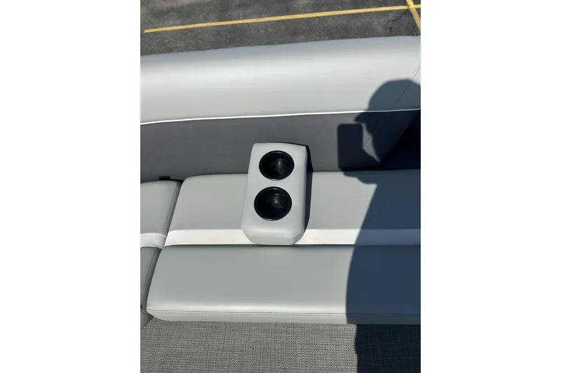 Slide: The Image of Viaggio Lago X-U 24 boat seat with dual cup holders, 2026 model. - 2