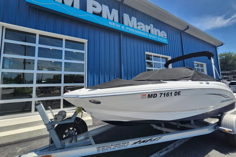 Slide: The Image of 2012 Chaparral 196 SSi boat on trailer at MPM Marine dealership. - 4
