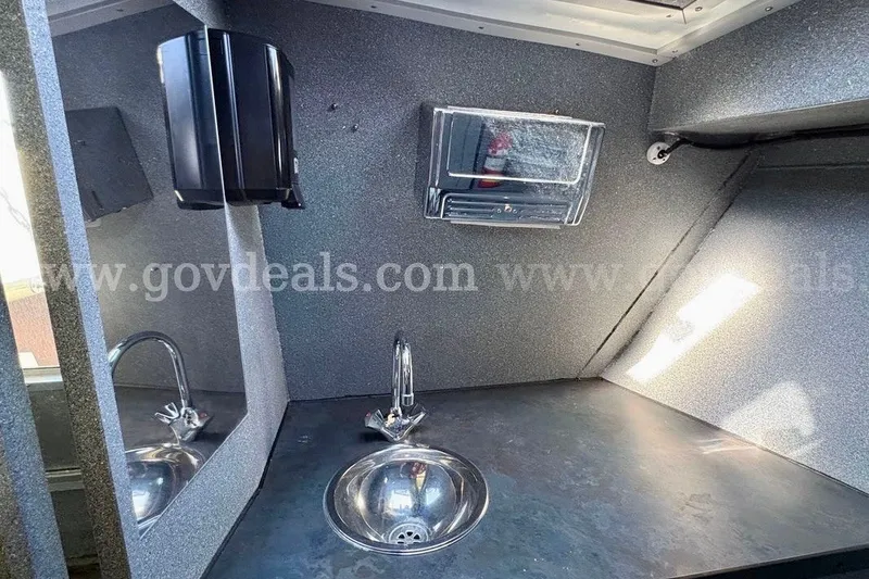 Slide: The Image of Interior of 2019 Armstrong Marine 38 Monohull with sink and countertop. - 47