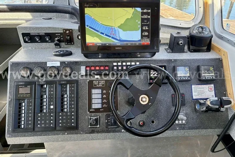Slide: The Image of Control panel of a 2019 Armstrong Marine 38 Monohull with navigation display. - 33
