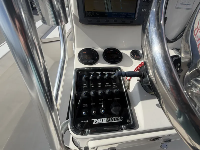 Slide: The Image of Pathfinder 2400 Pathfinder 2013 - 16
