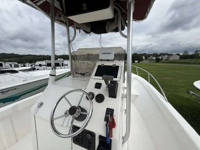 Slide: The Image of Cape Craft 2200cc 2004 - 7