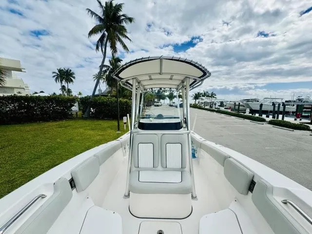 Slide: The Image of Sea Fox 228 Commander 2020 - 19