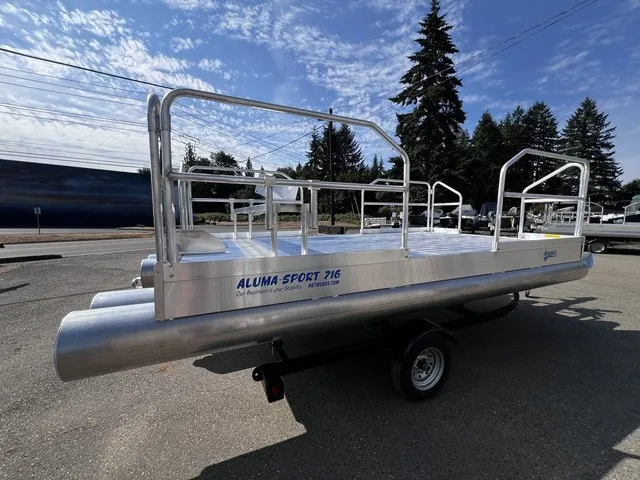The Image of Hotwoods Pontoons Aluma Sport 716 2026 - 1