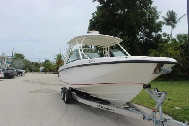 The Image of Boston Whaler 270 Vantage 2013 - 1
