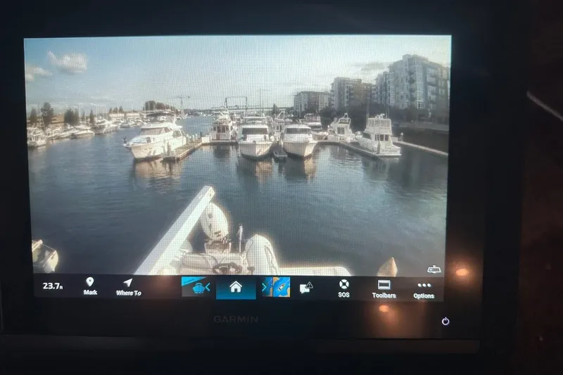 Slide: The Image of Garmin Aft Camera - 19