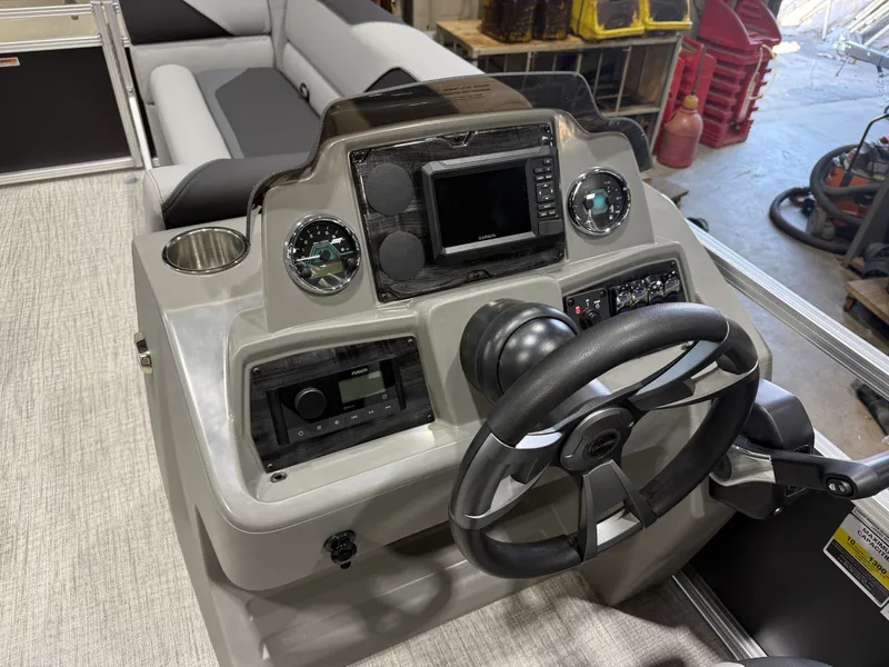 Slide: The Image of Tahoe Sport 2180 Cruise & Honda 4-Stroke EFI 2027 - 14
