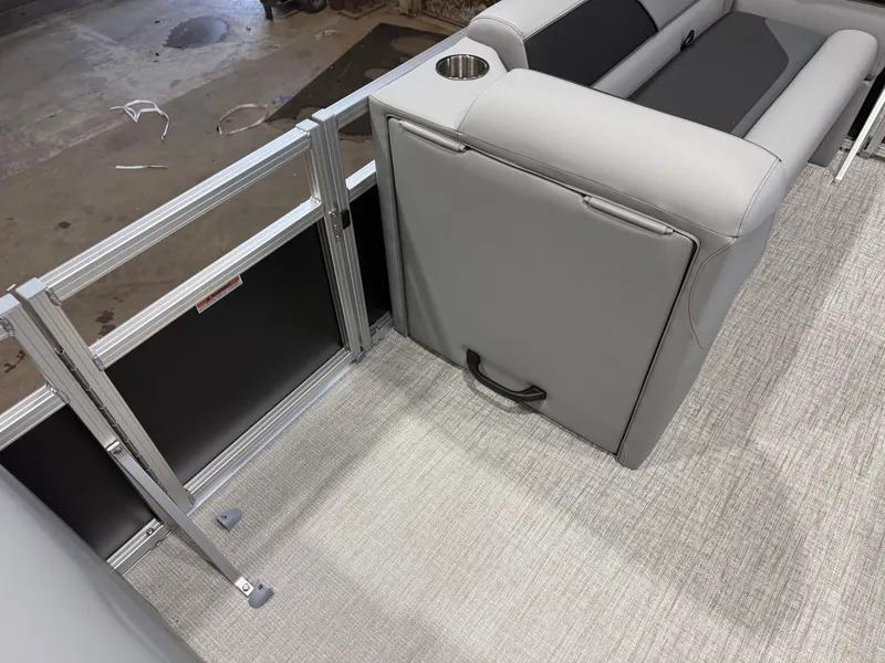Slide: The Image of Tahoe Sport 2180 Cruise & Honda 4-Stroke EFI 2027 - 26
