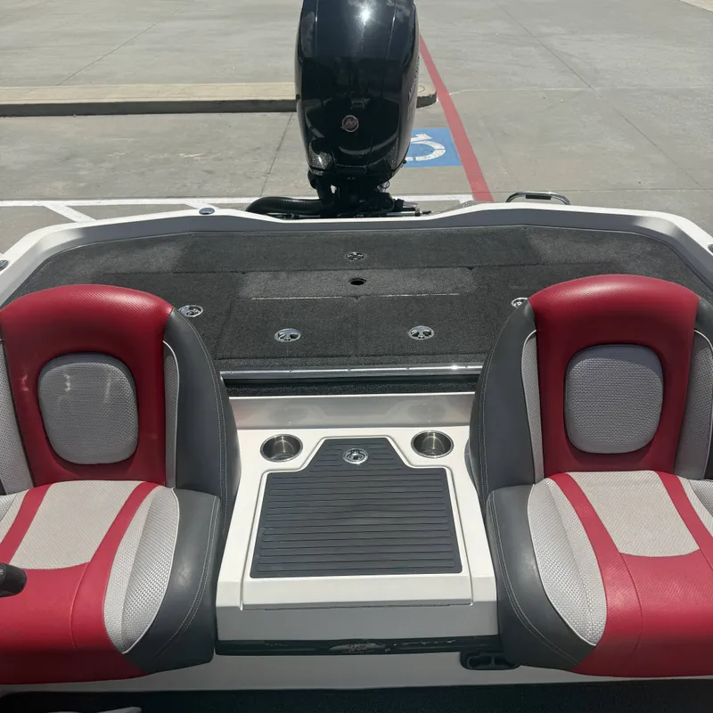 Slide: The Image of Ranger Z518 2019 - 19