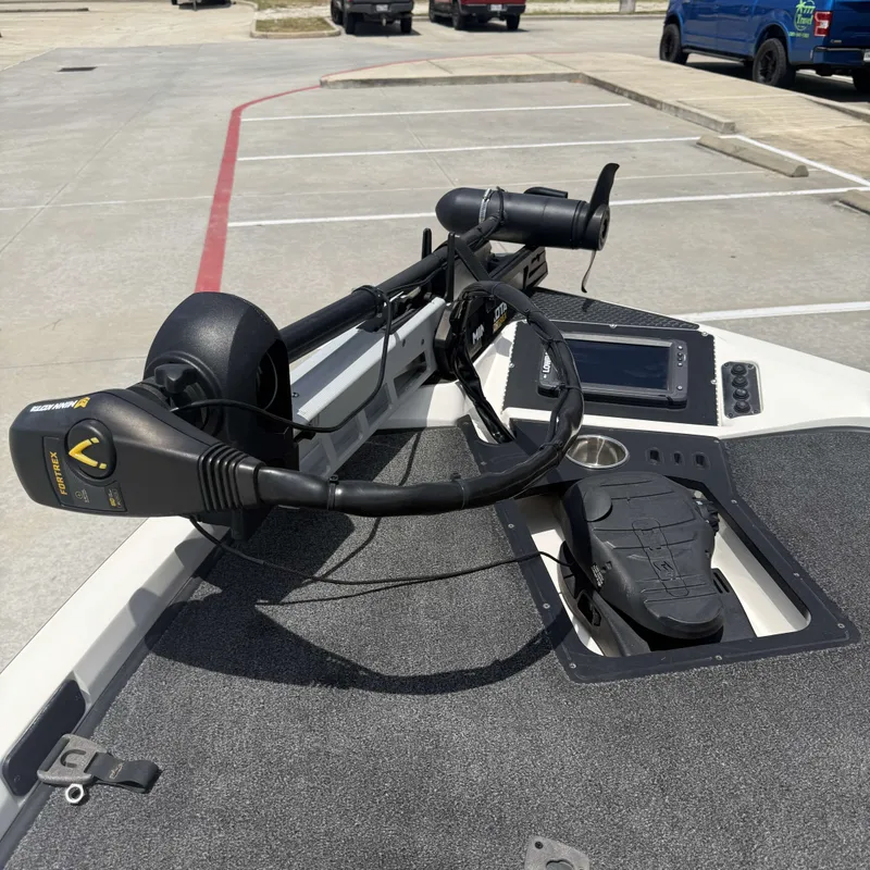 Slide: The Image of Ranger Z518 2019 - 29