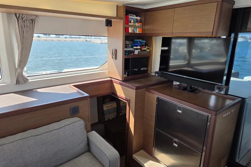 Slide: The Image of Starboard Side of Salon and Galley - 27