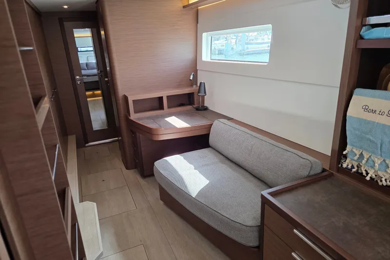 Slide: The Image of Owner's Cabin Midships and Door to Head - 32