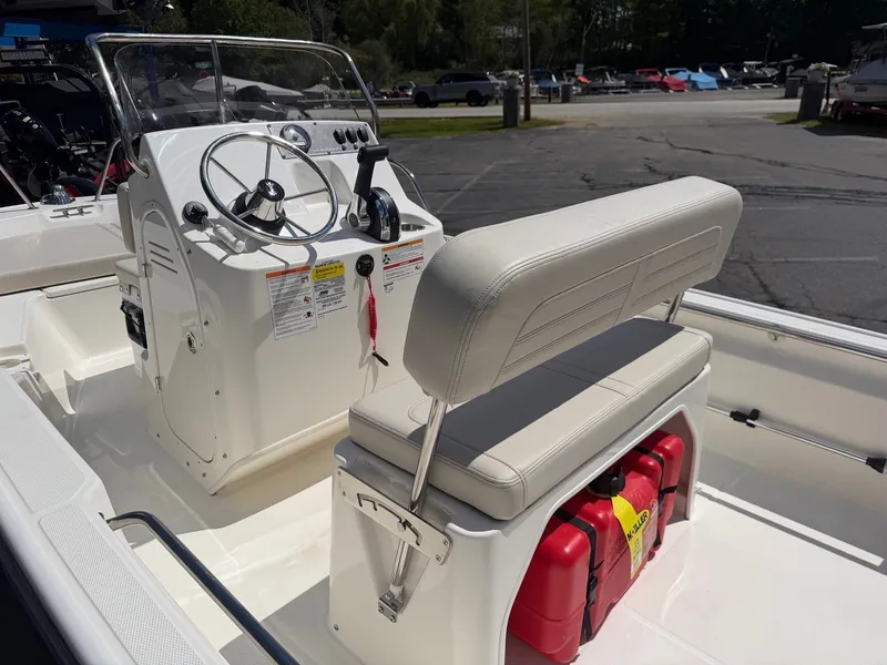 Slide: The Image of Boston Whaler 150 Montauk 2027 - 14