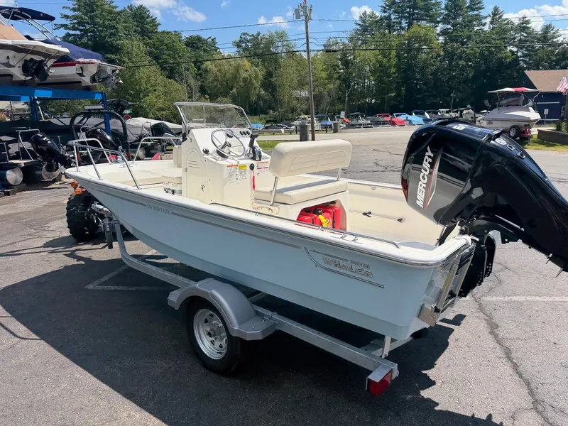 Slide: The Image of Boston Whaler 150 Montauk 2027 - 7
