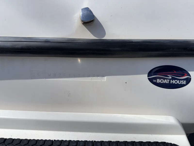 Slide: The Image of Malibu Sportster LX 2003 - 14