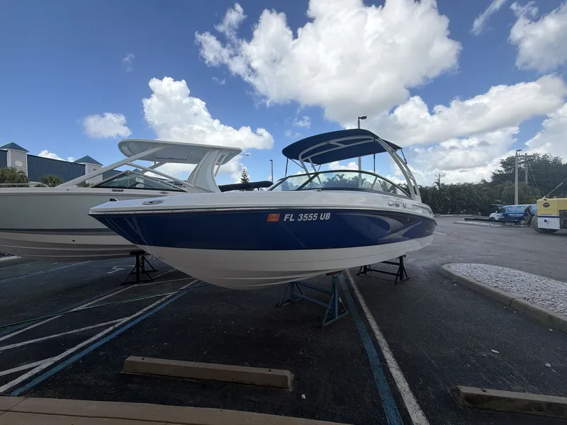 Slide: The Image of Monterey M-225 2024 - 10
