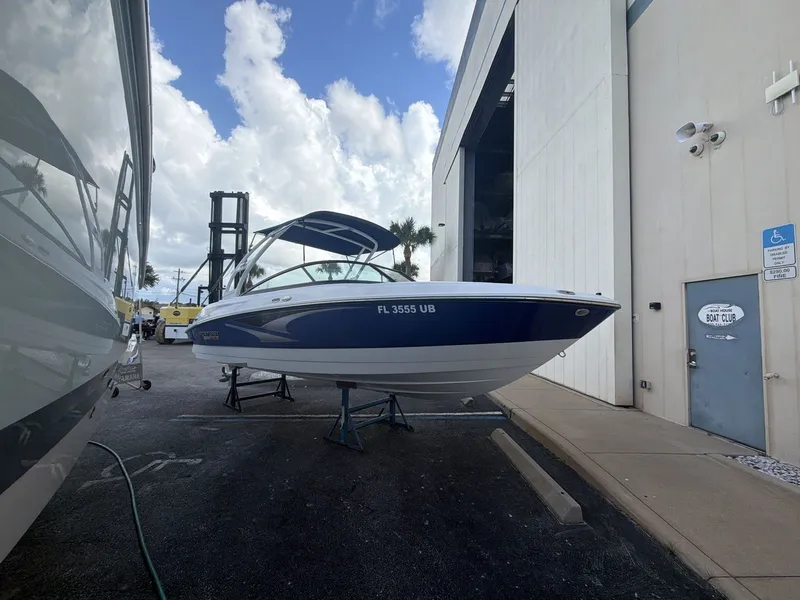 Slide: The Image of Monterey M-225 2024 - 9