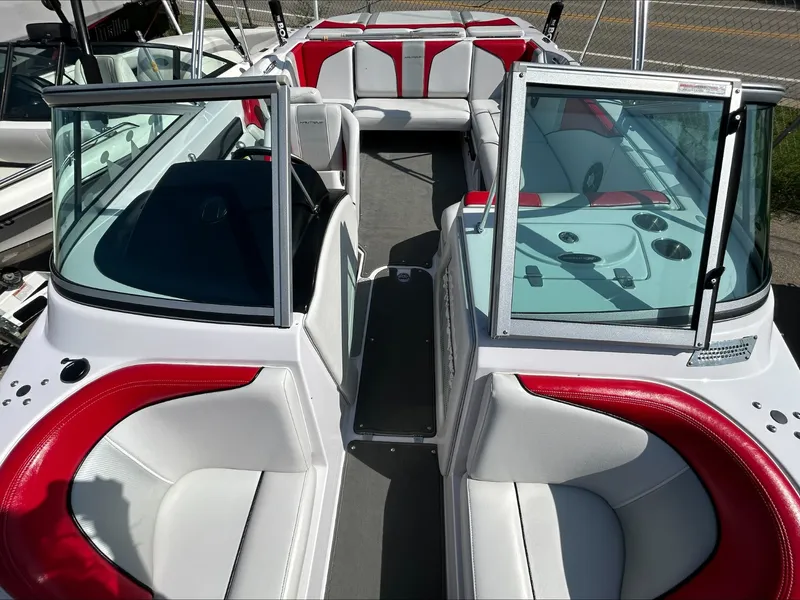 Slide: The Image of Nautique 210 Super Air Nautique 2009 - 9