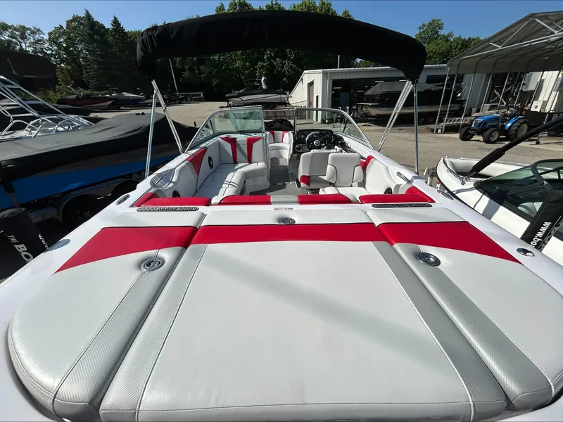 Slide: The Image of Nautique 210 Super Air Nautique 2009 - 3