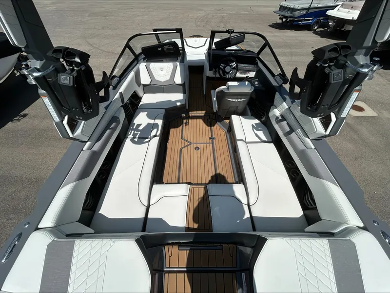 Slide: The Image of Nautique G23 2023 - 4