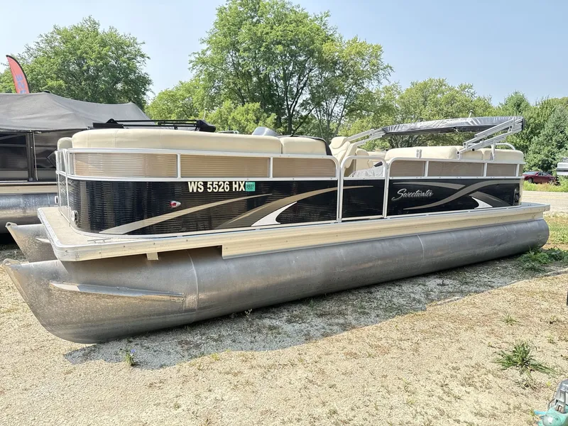 The Image of Sweetwater 220SL 2012 - 1