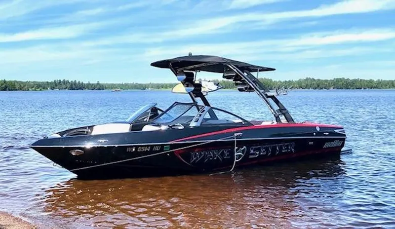 The Image of Malibu Wakesetter 21 VLX 2011 - 0