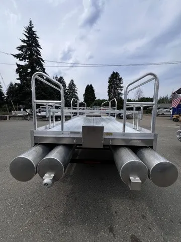 Slide: The Image of Hotwoods Pontoons Aluma Sport 615 2027 - 3