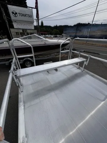 Slide: The Image of Hotwoods Pontoons Aluma Sport 615 2027 - 7
