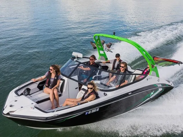 The Image of Yamaha 212X 2018 - 1