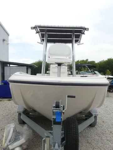 Slide: The Image of Bayliner Element F21 2020 - 30