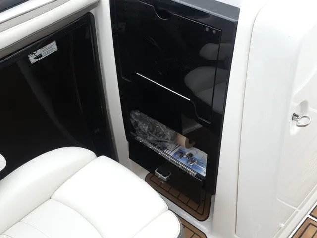 Slide: The Image of Yamaha 242 Limited S 2015 - 22