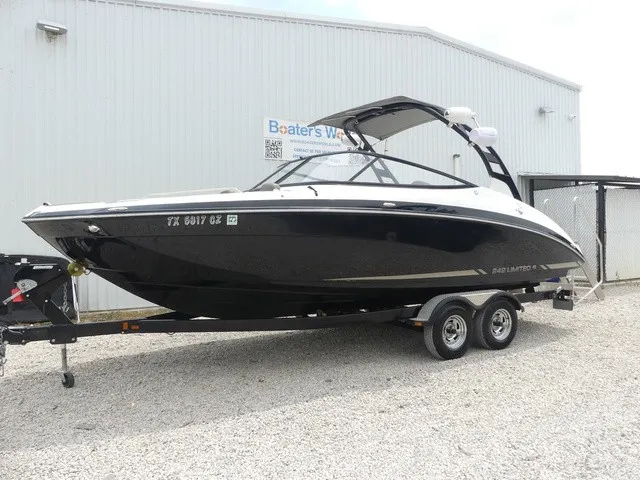 The Image of Yamaha 242 Limited S 2015 - 1