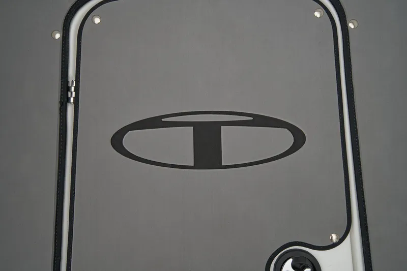 Slide: The Image of Tahoe 2150 CC 2027 - 27