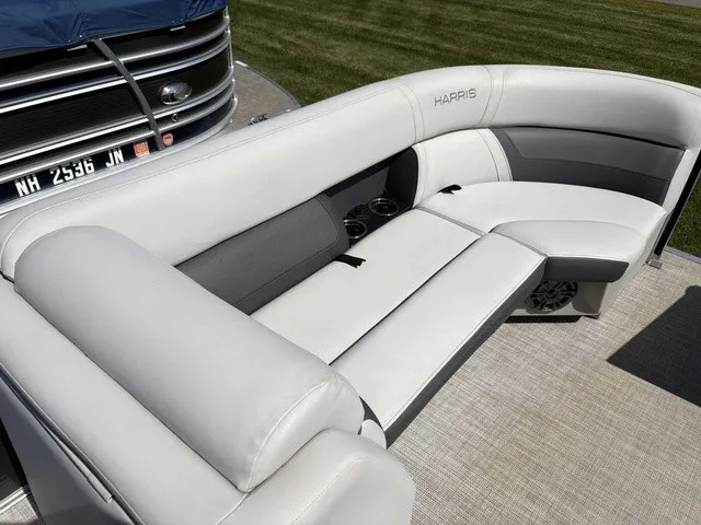 Slide: The Image of Harris Cruiser 230 2021 - 6
