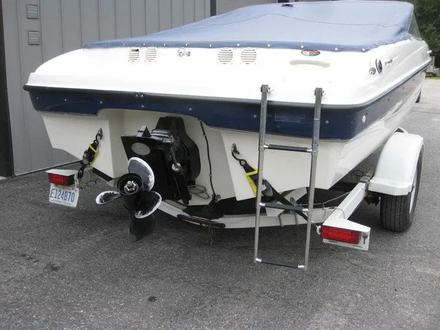 Slide: The Image of Bayliner 205 BR I/O MERCRUISER 2003 - 25