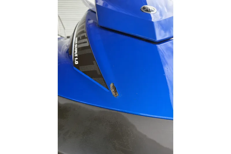 Slide: The Image of 2017 Yamaha WaveRunner VX Limited HO with minor hull damage. - 15