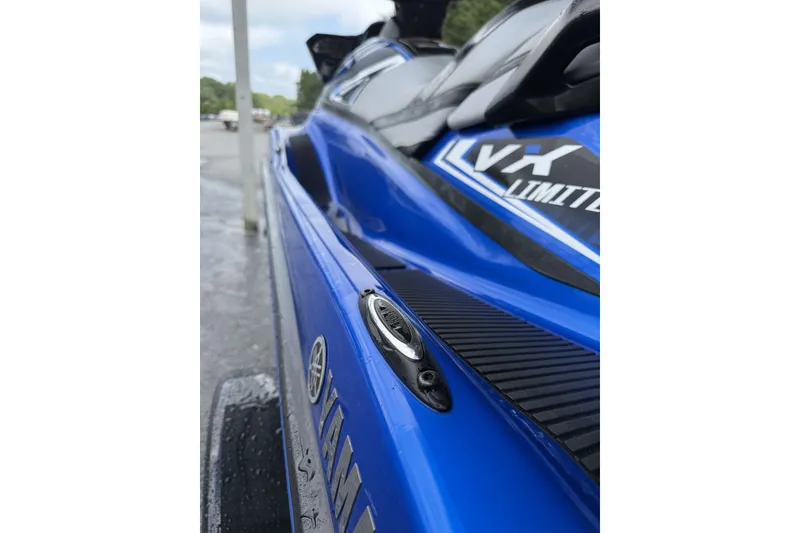 Slide: The Image of 2017 Yamaha WaveRunner VX Limited HO, blue, close-up view, parked outdoors. - 10