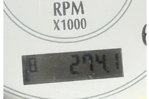 Slide: The Image of Tachometer displaying 2741 RPM on 2007 Four Winns 200 Horizon boat. - 18