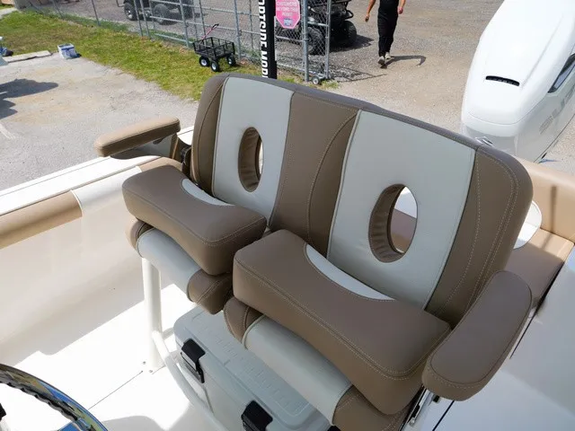 Slide: The Image of Sea Born LX22 Center Console 2027 - 21