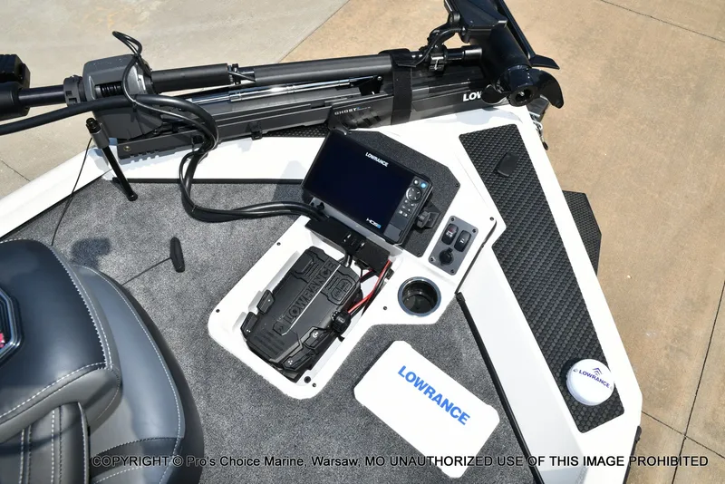 Slide: The Image of The image shows the cockpit of a Ranger RT198P boat with a Lowrance fish finder. - 19