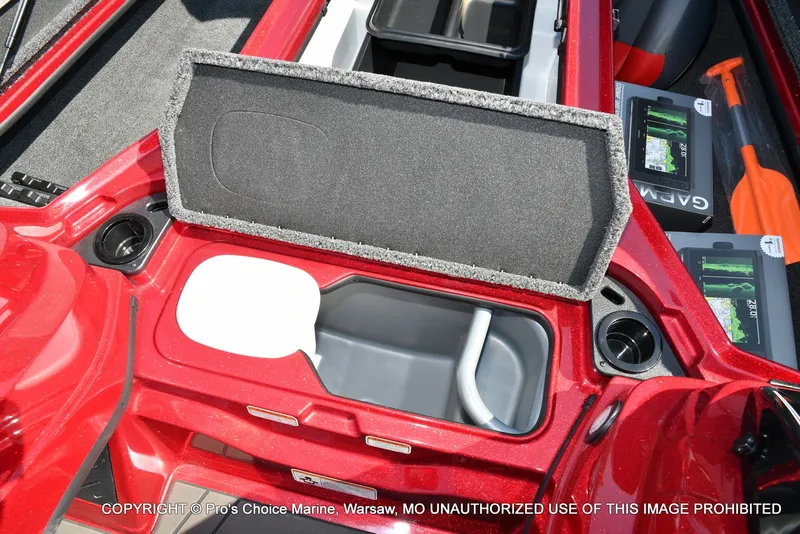 Slide: The Image of The image shows a red storage compartment of a Nitro Z20 XL Pro boat with multiple sections. - 43