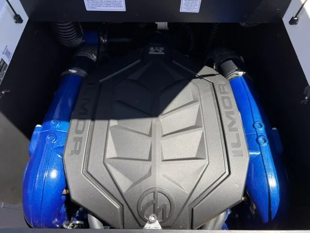 Slide: The Image of MasterCraft XT22 2027 - 23