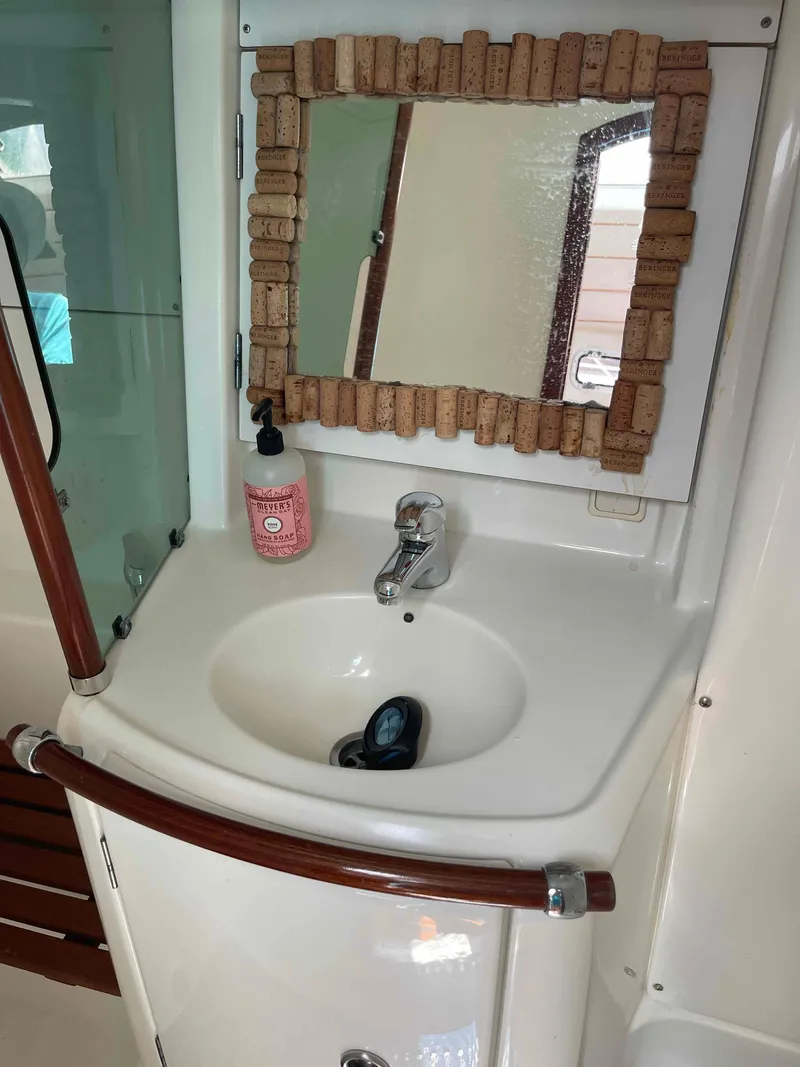 Slide: The Image of Beneteau 361 2004 - 61