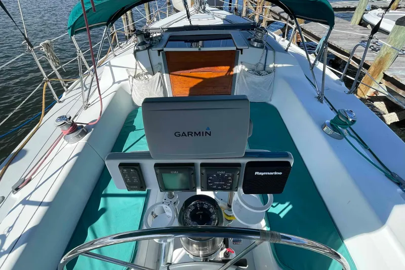 Slide: The Image of Cockpit of a Catalina 320 sailboat with Garmin 740S Chartplotter. - 78