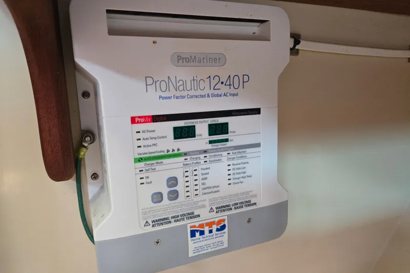 Slide: The Image of ProMariner ProNautic 12:40P charger in 1989 Catalina 34 sailboat cabin. - 34