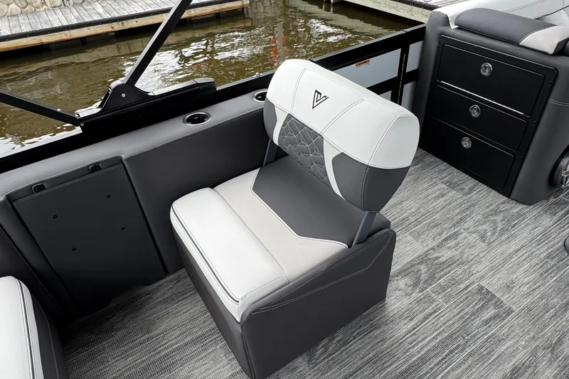 Slide: The Image of Luxurious seating on 2026 Viaggio Diamante S 26 boat, featuring modern design and comfort. - 18