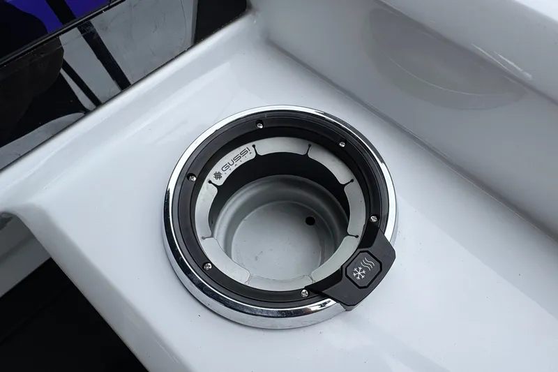 Slide: The Image of Cup holder on Viaggio Diamante S 26 boat, 2026 model, featuring temperature control. - 17