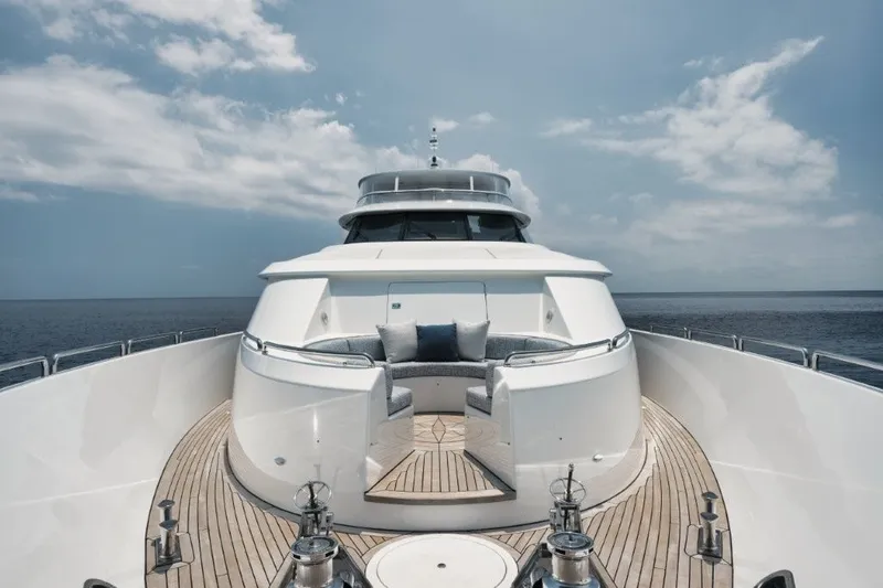 Slide: The Image of Luxurious 2003 Westport 112 yacht with elegant deck and ocean view. - 41