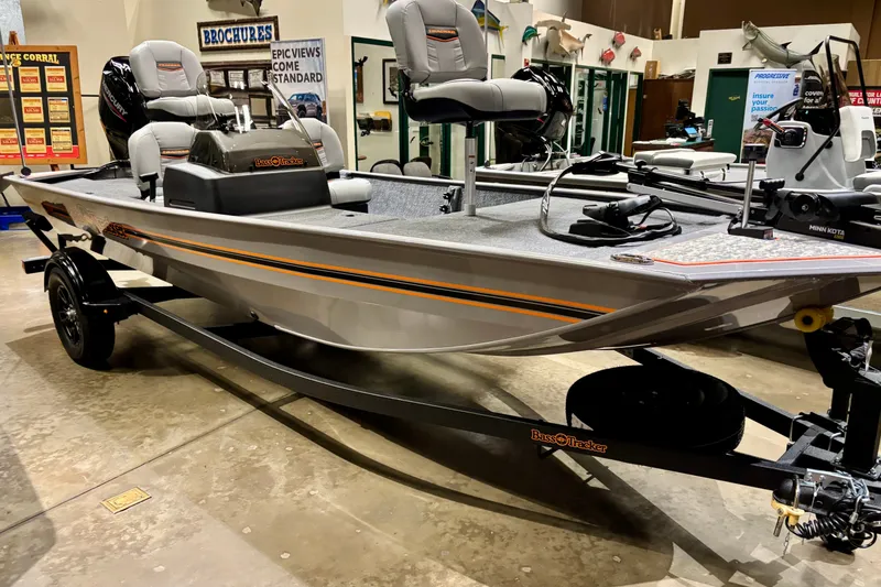 The Image of 2027 Tracker Bass Tracker Classic Limited boat on display in showroom. - 0
