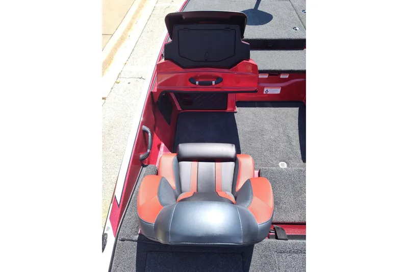 Slide: The Image of Red and black seating on 2027 Nitro Z18 XL Pro boat interior. - 9